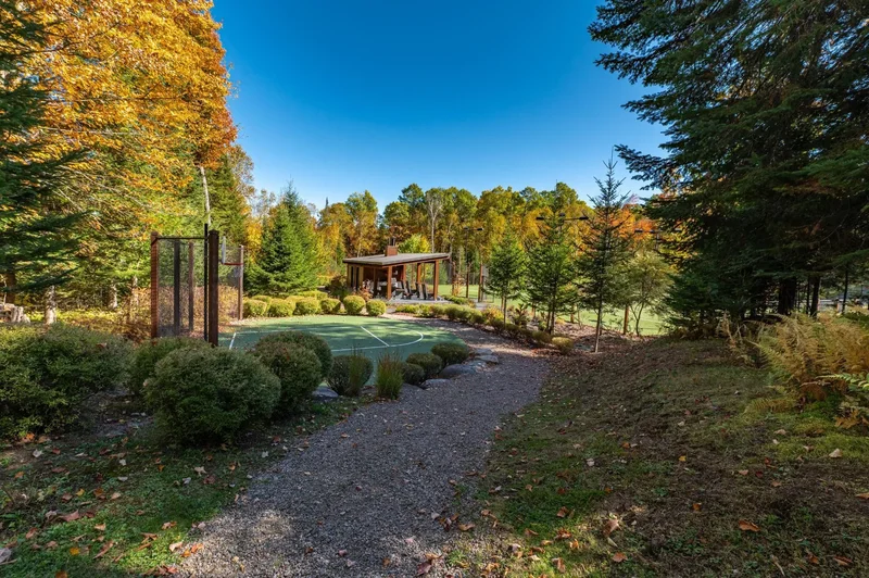 3845 Ch. des Amérindiens, Mont-Tremblant, Quebec, Canada. - Photo 21