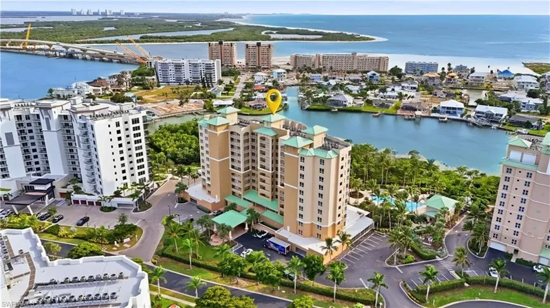4182 Bay Beach LN, Fort Myers Beach, Florida, United States. - Photo 22