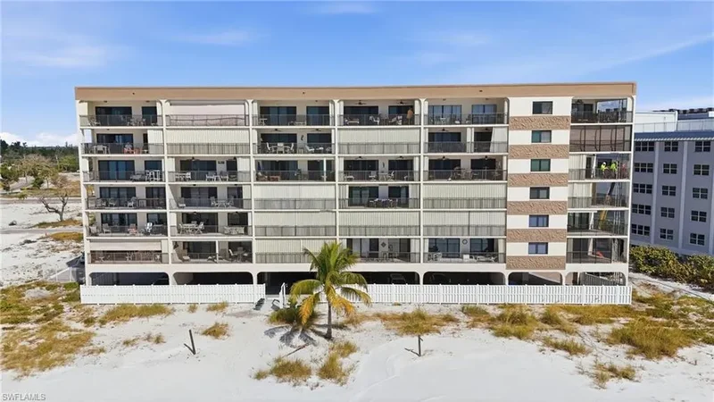 2532  102, Fort Myers Beach, Florida, United States. - Photo 18