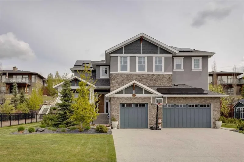 Elegant estate located on a quiet street