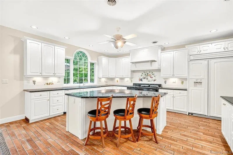 21 Benson Point Court, Stony Point, NY, 10980, USA, Haverstraw, New York, United States. - Photo 48
