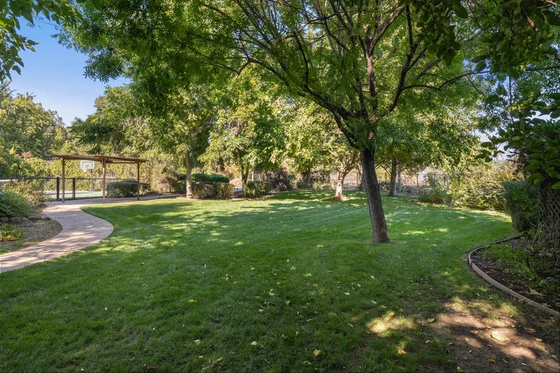 12250 Linda Flora Drive , Ojai, CA 93023, Ojai, California, United States. - Photo 63