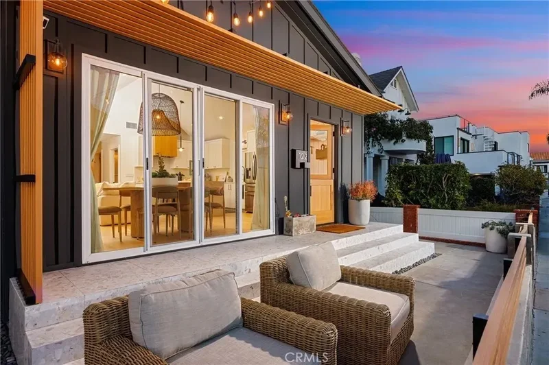 122 E Bay Avenue, Newport Beach, California, United States. - Photo 3