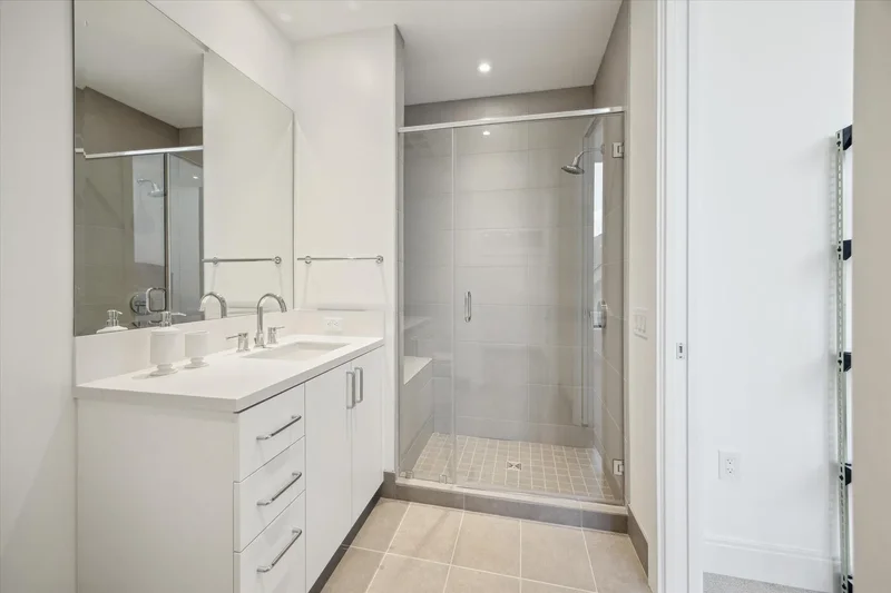 2323 W Main Street, Houston, Texas, United States. - Photo 20