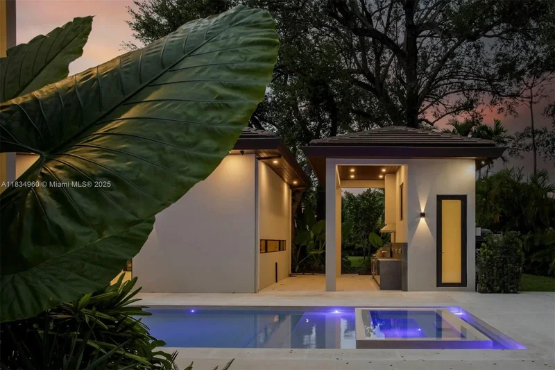 6445 SW 102nd Ave, Miami, Florida, United States. - Photo 13
