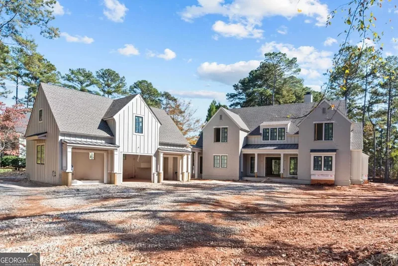 Single Family Residence in Greensboro