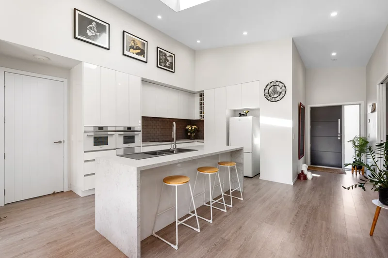 42 Arbuckle Road Frimley, Hastings, HKB 4120, Hastings, Hawke's Bay, New Zealand. - Photo 3