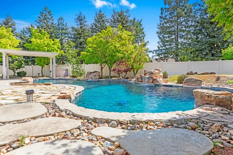 5000 Peach Blossom Lane, Oakdale, California, United States. - Photo 17