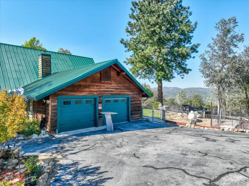 31331 Hogans Mountain Road, Coarsegold, CA 93614, Coarsegold, California, United States. - Photo 35