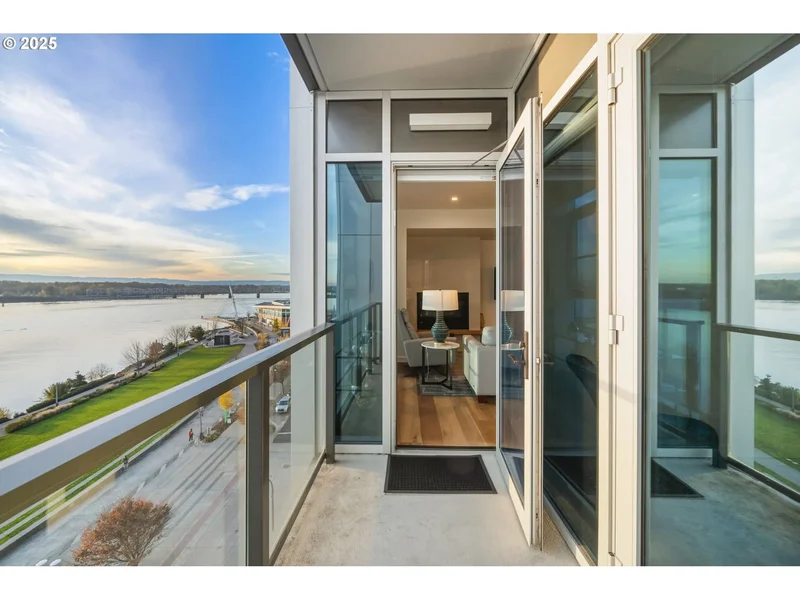 590 WATERFRONT WAY #604, Vancouver, WA 98660, Vancouver, Washington, United States. - Photo 14