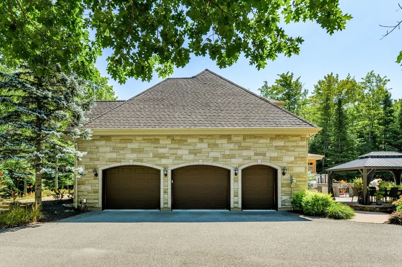 2800 Rue Beckett, Sherbrooke, Quebec, Canada. - Photo 28