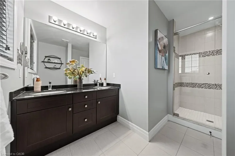 261 Watervale Crescent, Kitchener, Ontario, Canada. - Photo 28