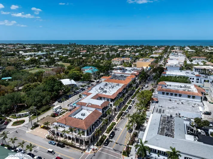780 5th AVE, #305, Naples, FL, 34102, USA, Naples, Florida, United States. - Photo 24