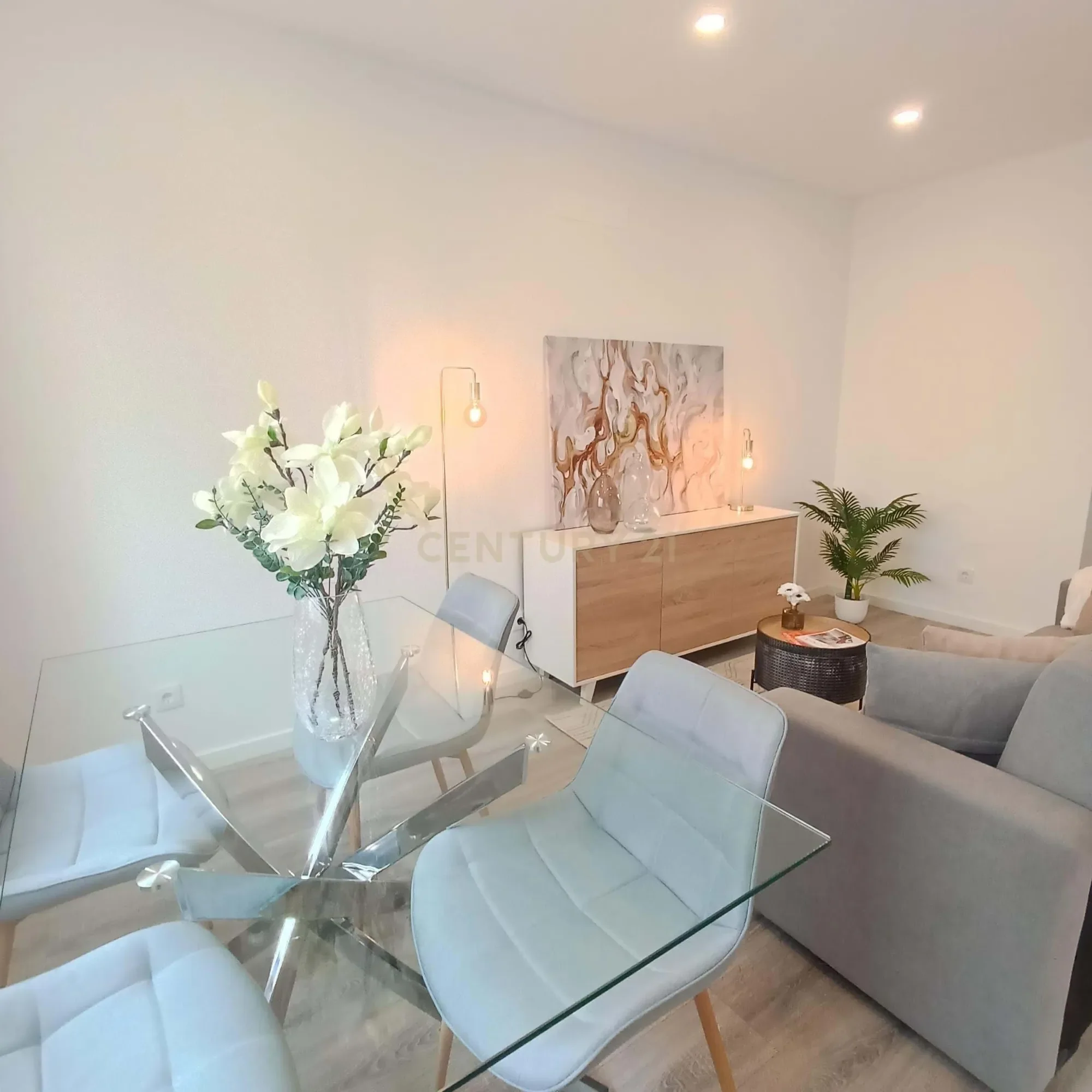 Gallery photo 2