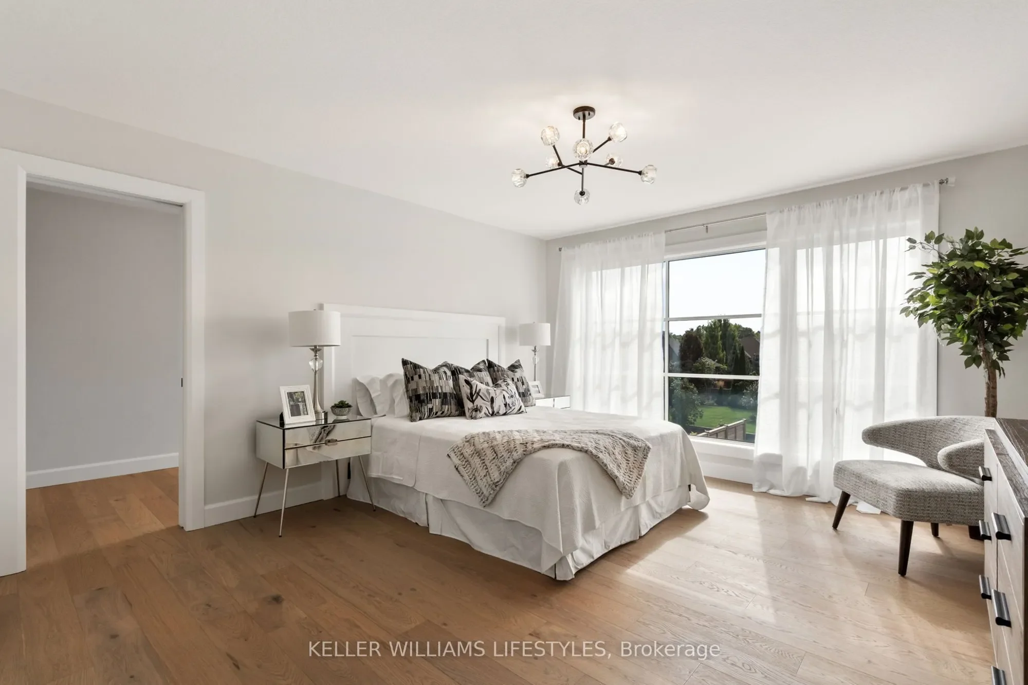 Gallery photo 5