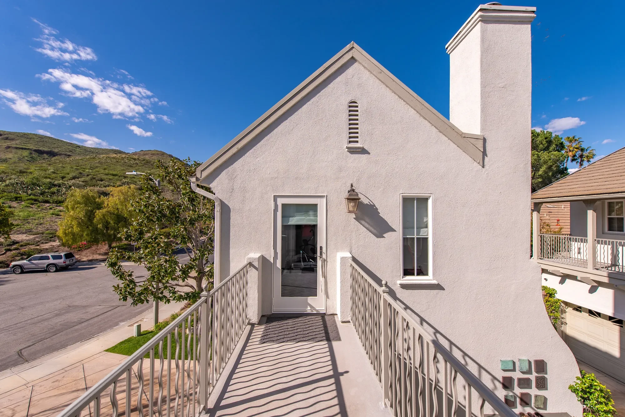 1008 N Country Club Drive, Simi Valley, CA 93065, Simi Valley, California, United States. - Photo 48