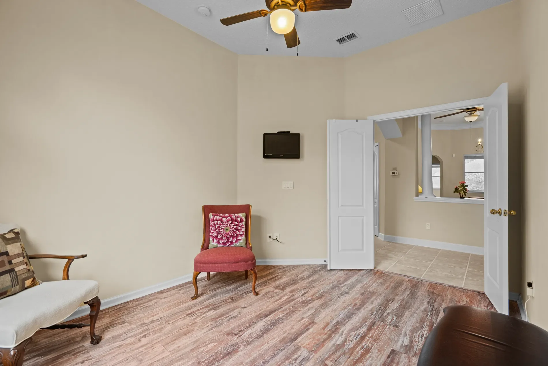 Gallery photo 3