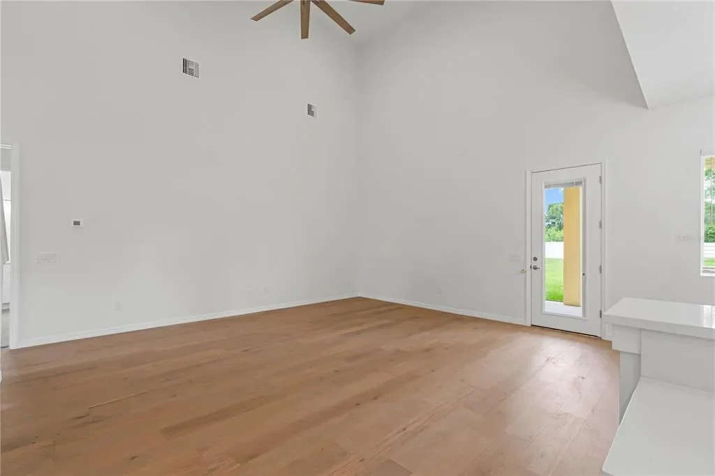 Gallery photo 4