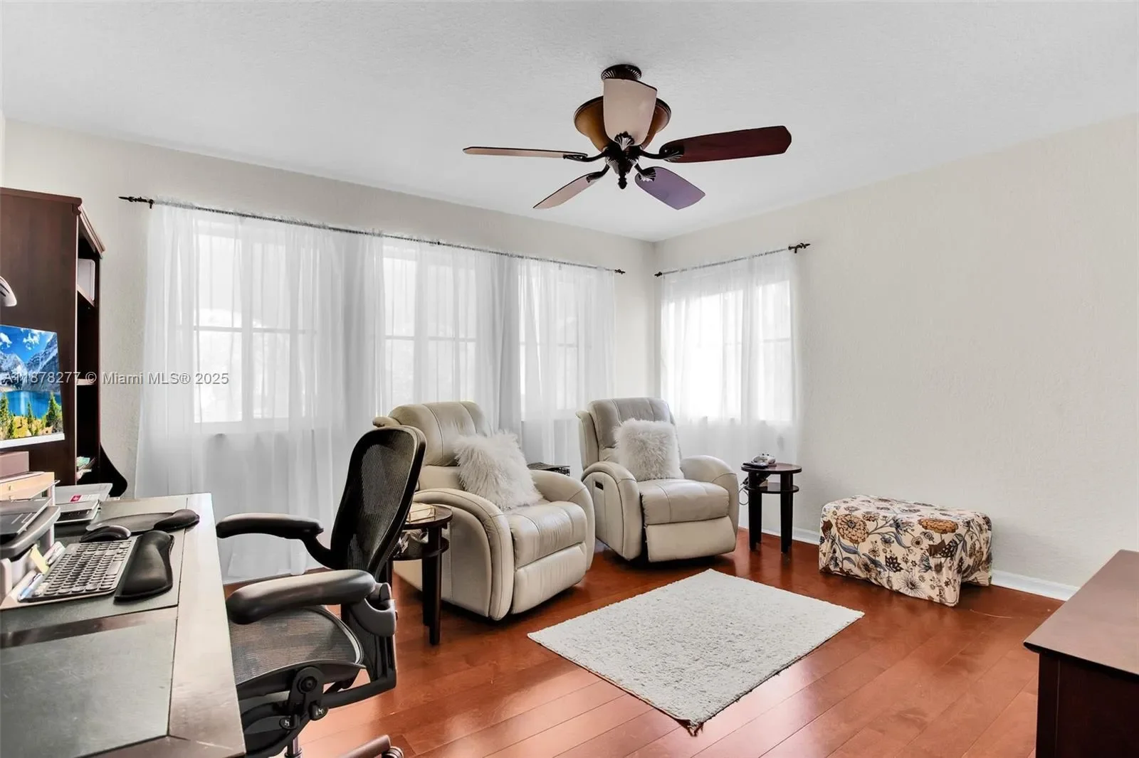 1242 Peregrine Way, Weston, Florida, United States. - Photo 36