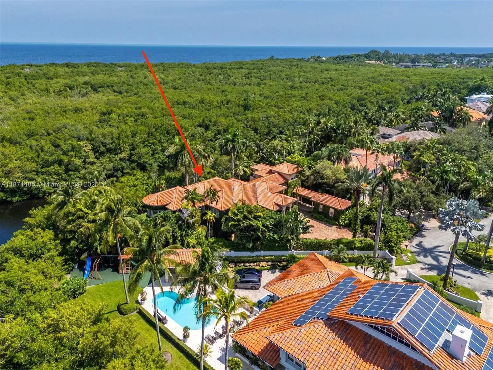 104 Paloma Dr, Miami, Florida, United States. - Photo 37