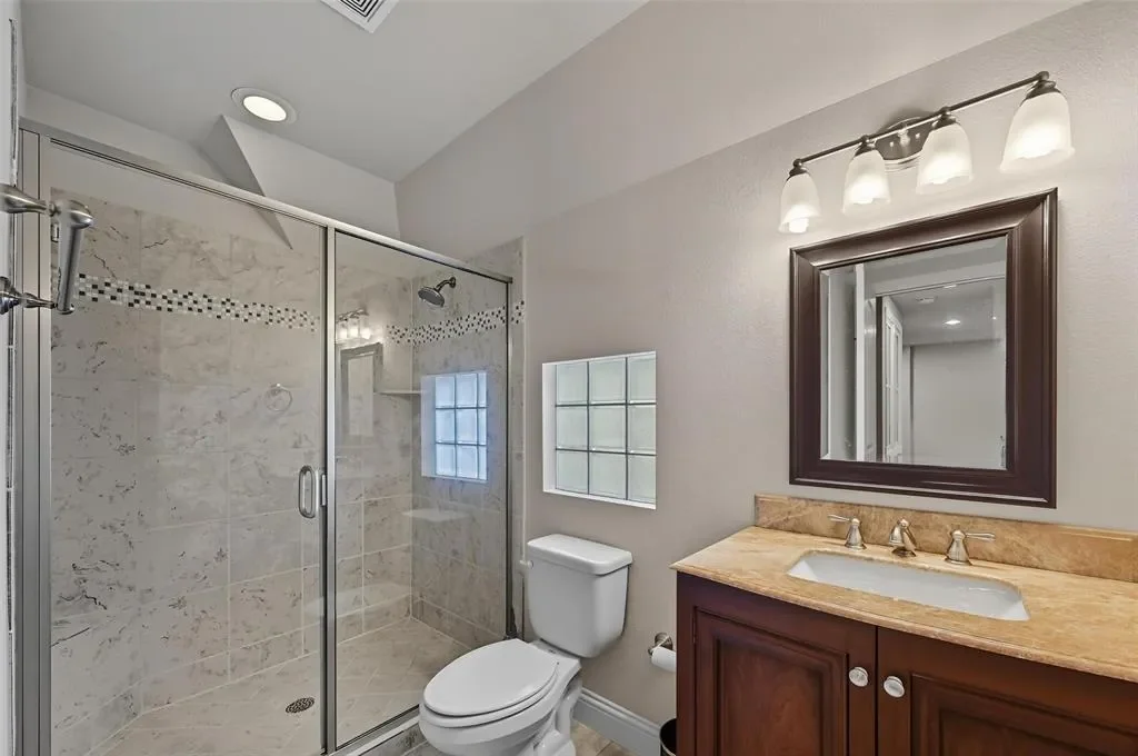 6152 Stapleford Circle, Dallas, Texas, United States. - Photo 14