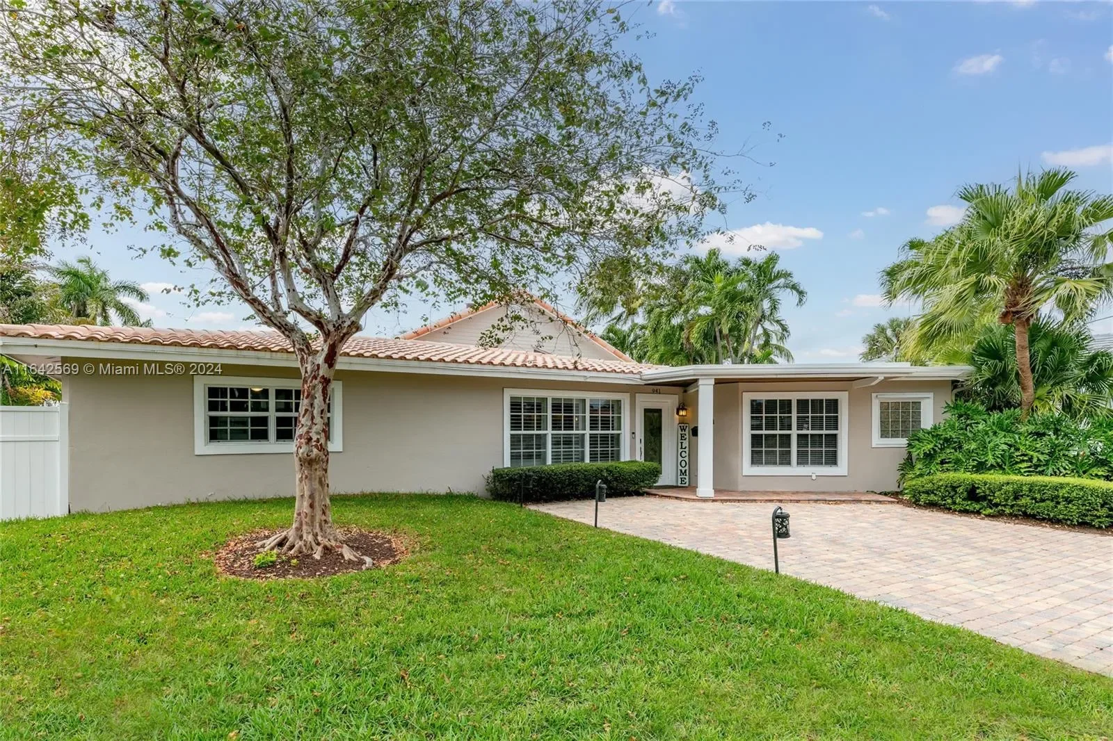 941 SE 4th Ave, Pompano Beach, Florida, United States. - Photo 17