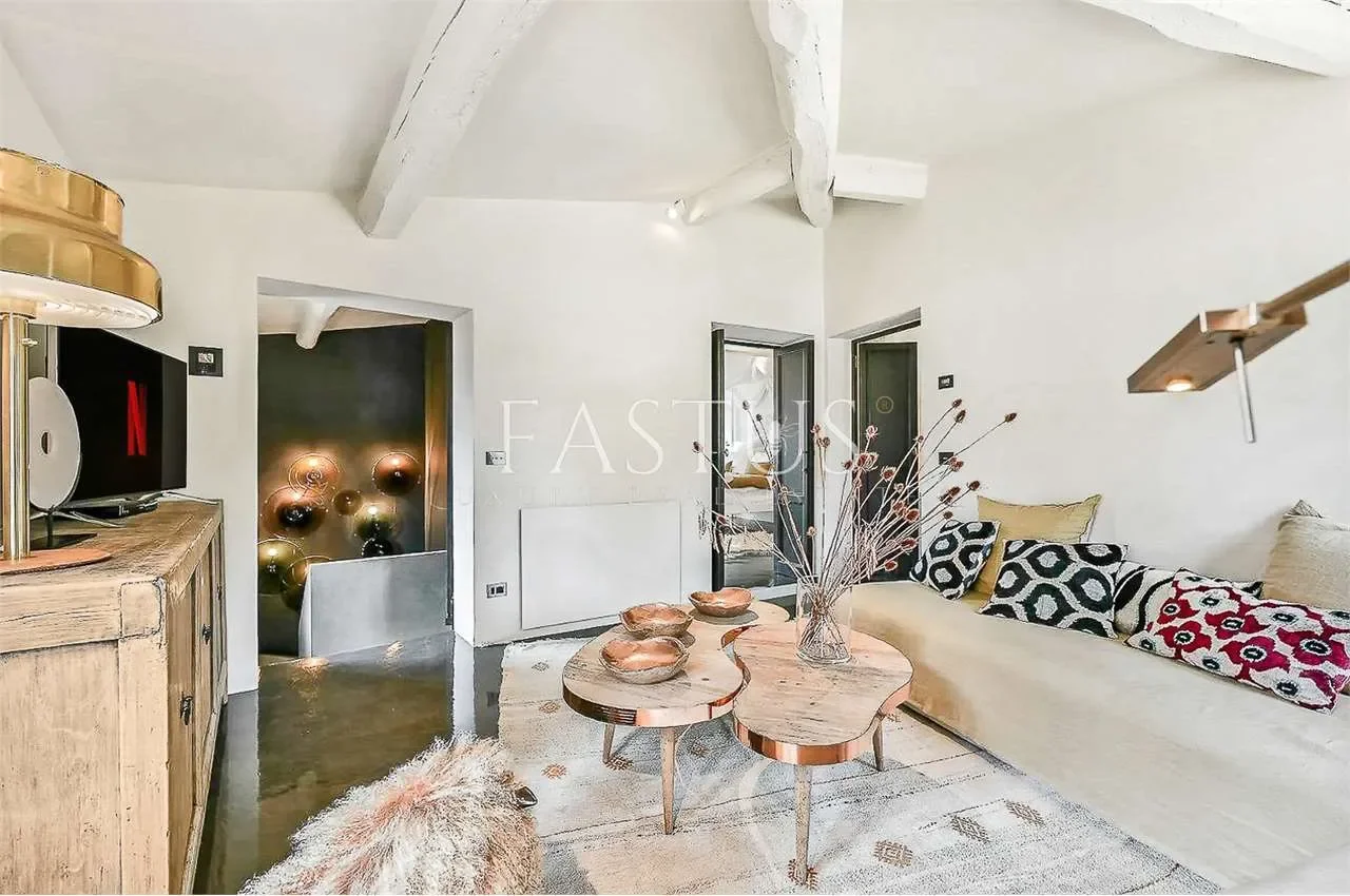 Gallery photo 10