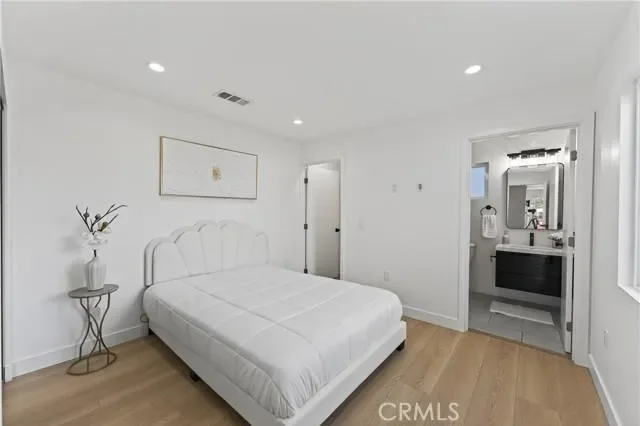 11113 S Budlong Avenue, Los Angeles, CA 90044, Los Angeles, California, United States. - Photo 17