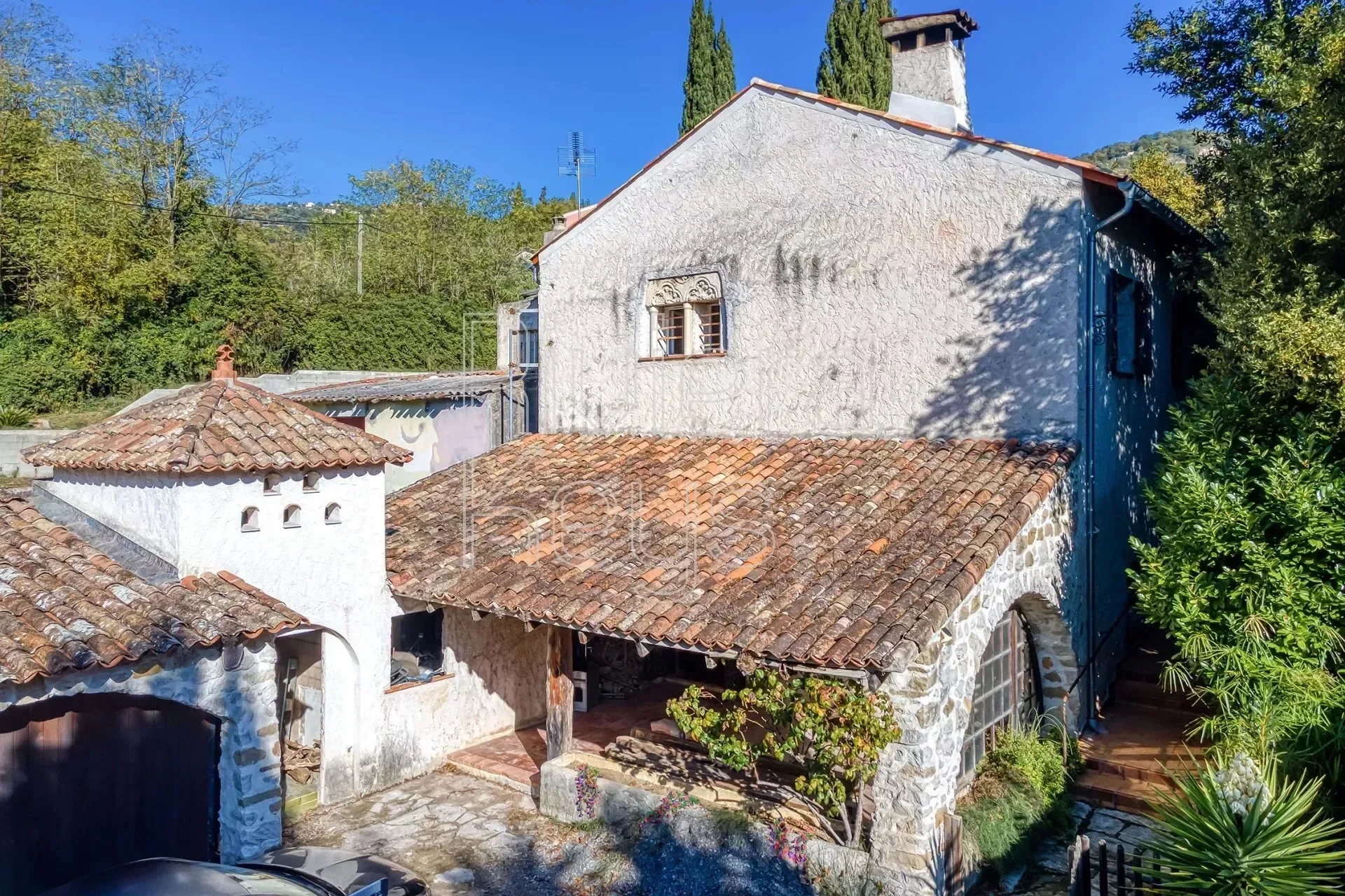 Property photo 8