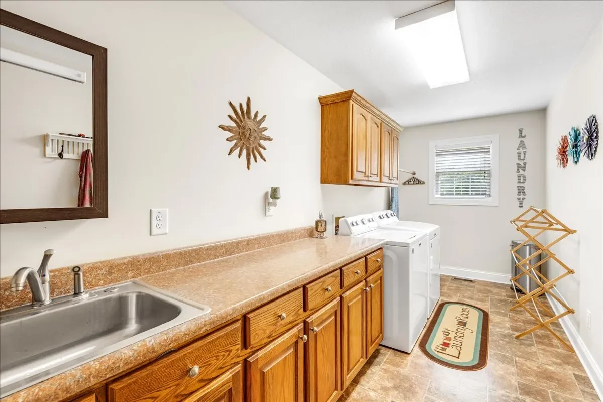 379 Hooper Road, Winchester, TN 37398, Estill Springs, Tennessee, United States. - Photo 24
