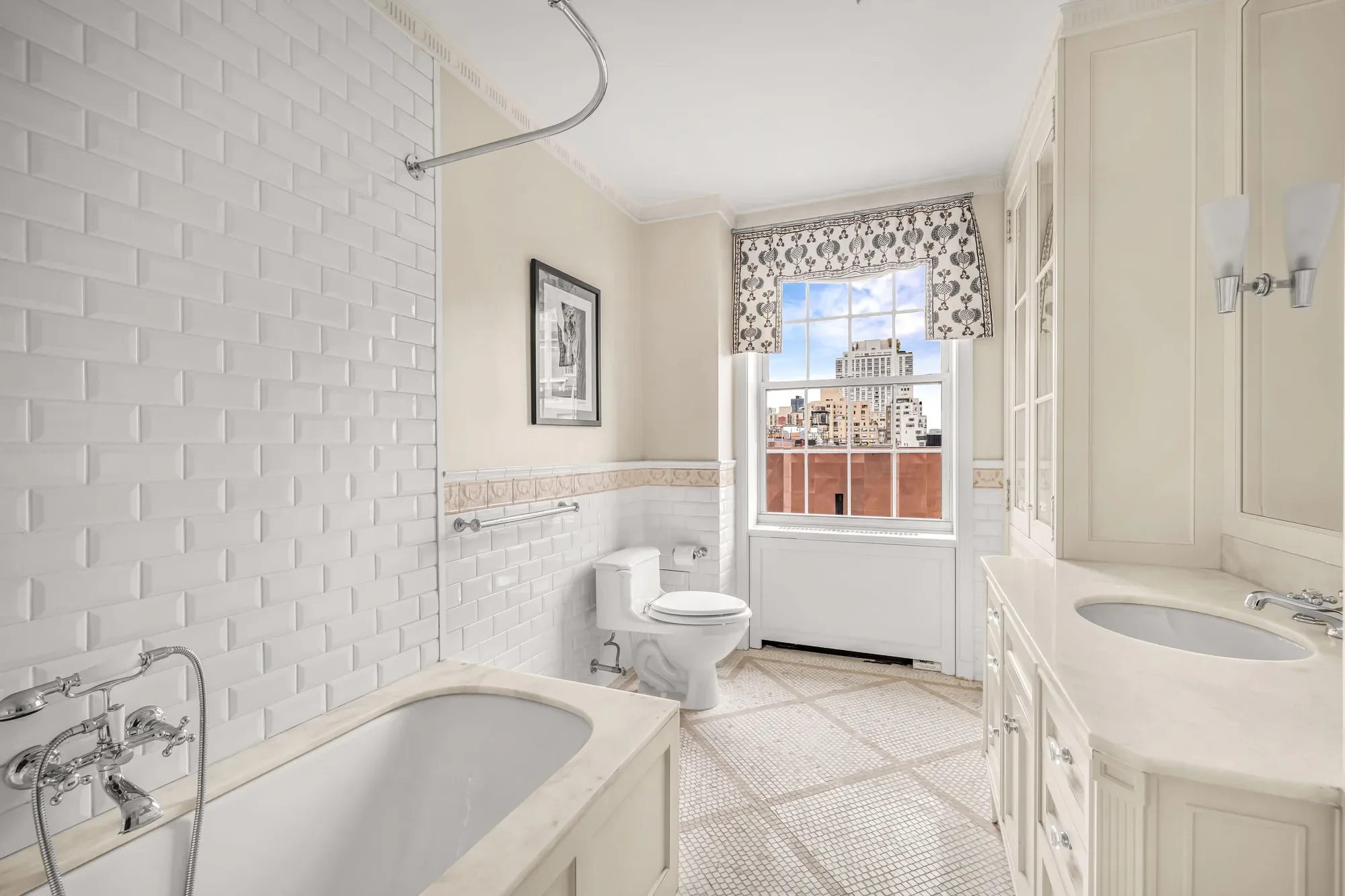 720 Park Avenue 10A, New York, NY 10021, New York, New York, United States. - Photo 7