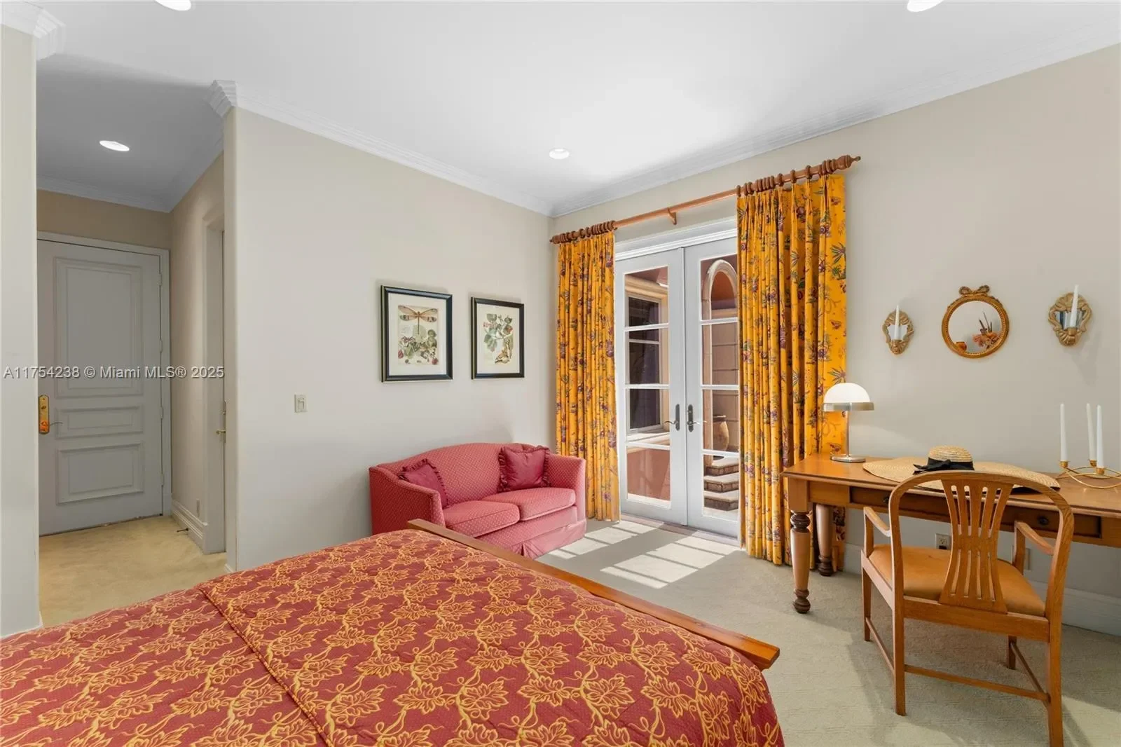 1091 Hillsboro Mile, Hillsboro Beach, Florida, United States. - Photo 28