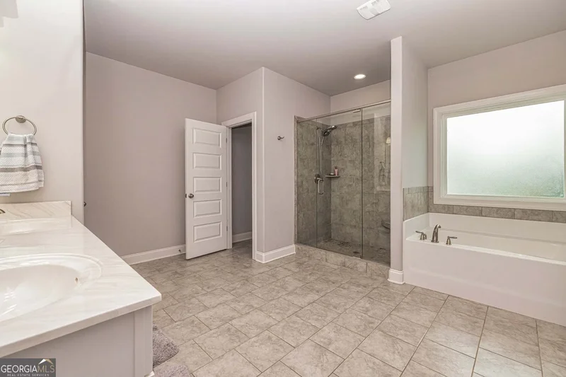 941 Highway 16 W, Newnan, GA 30263, Newnan, Georgia, United States. - Photo 19