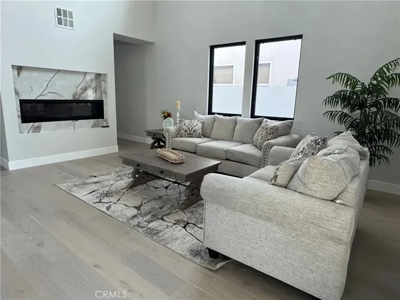 1612 Gates Avenue, Manhattan Beach, California, United States. - Photo 7
