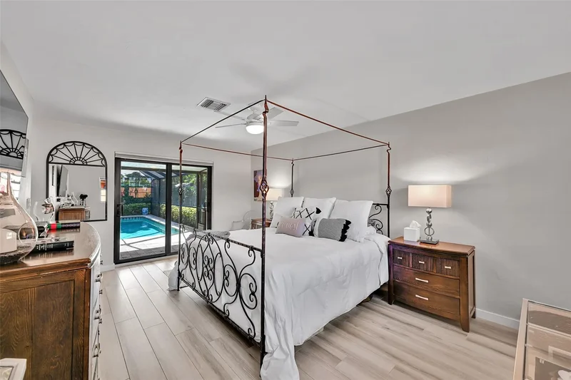 5281 NE 19th Ave, Fort Lauderdale, FL 33308, Fort Lauderdale, Florida, United States. - Photo 24