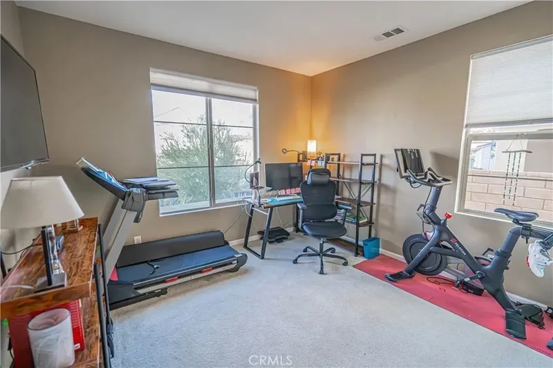 18642 Cedar Crest Drive, Santa Clarita, California, United States. - Photo 22