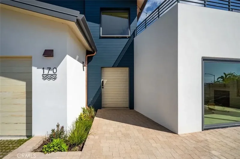 170 Surf Street, Pismo Beach, California, United States. - Photo 2