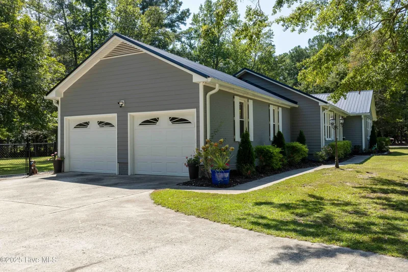 102 Ridgewood Trail, New Bern, NC 28560, New Bern, North Carolina, United States. - Photo 8