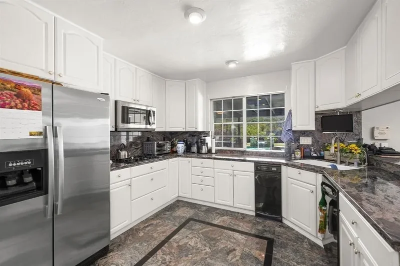 230 CAMINO ELEVADO, Bonita, CA 91902, Chula Vista, California, United States. - Photo 37