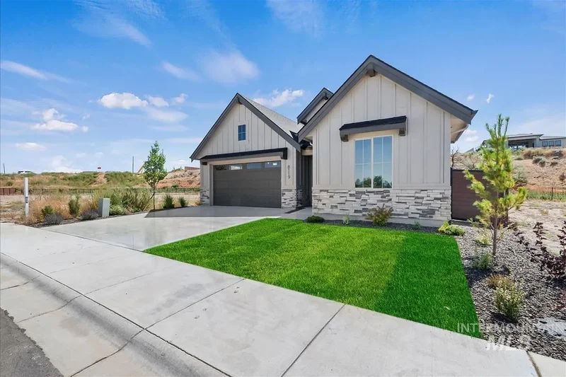 8119 W Show Horse Ct, Meridian, ID 83646, Meridian, Idaho, United States. - Photo 16