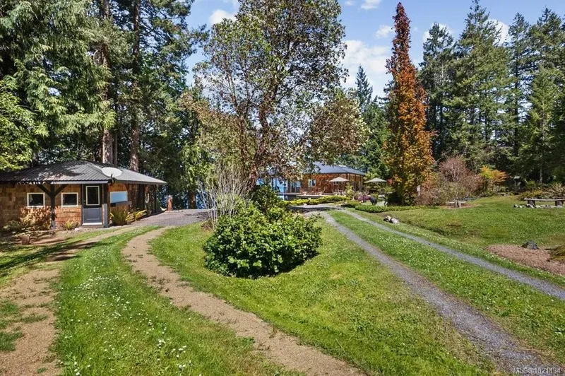 777 Mine Rd, Lasqueti Island, British Columbia, Canada. - Photo 12