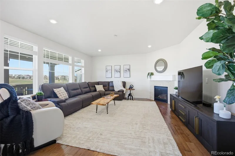 8255 S Vandriver Way, Aurora, CO 80016, Aurora, Colorado, United States. - Photo 15
