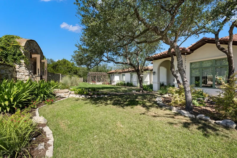 24209 Scenic Loop Road, San Antonio, TX, 78255, USA, San Antonio, Texas, United States. - Photo 44
