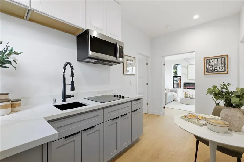 747 W Washington Ave, Sunnyvale, CA 94086, Sunnyvale, California, United States. - Photo 43