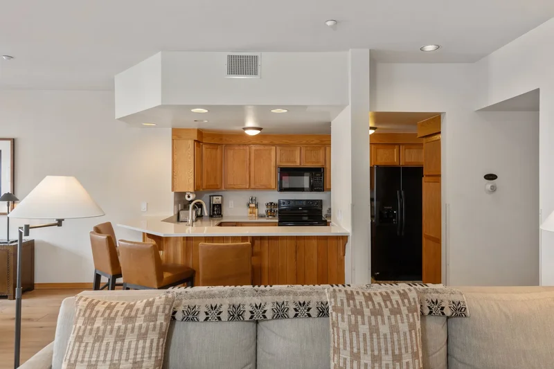 129 Lost Creek Lane Unit 11 , Mountain Village, CO 81435, Mountain Village, Colorado, United States. - Photo 12