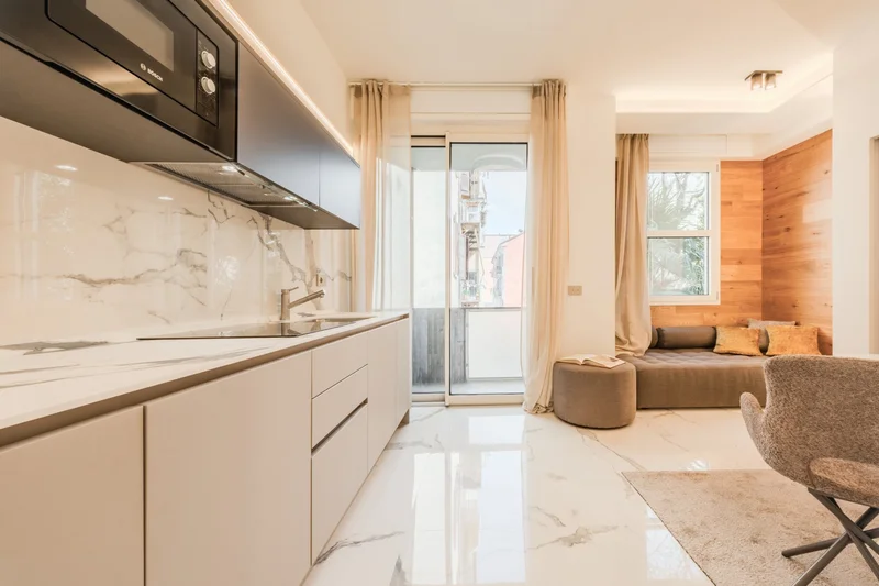 PORTA VENEZIA ,MILAN - QUIET TWO-ROOM APARTMENT WITH BALCONY
