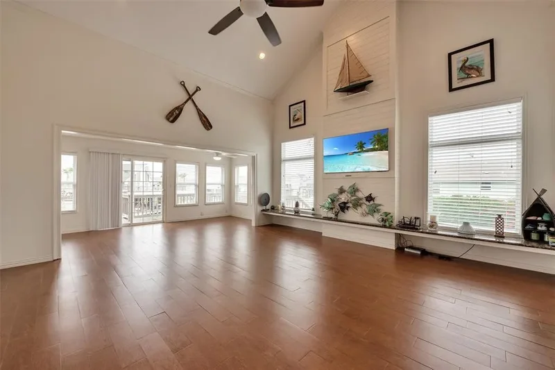 1302 Tiki Drive, Galveston, Texas, United States. - Photo 11