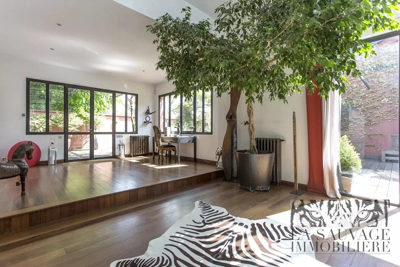 Bagnolet, Île-de-France, France. - Photo 10