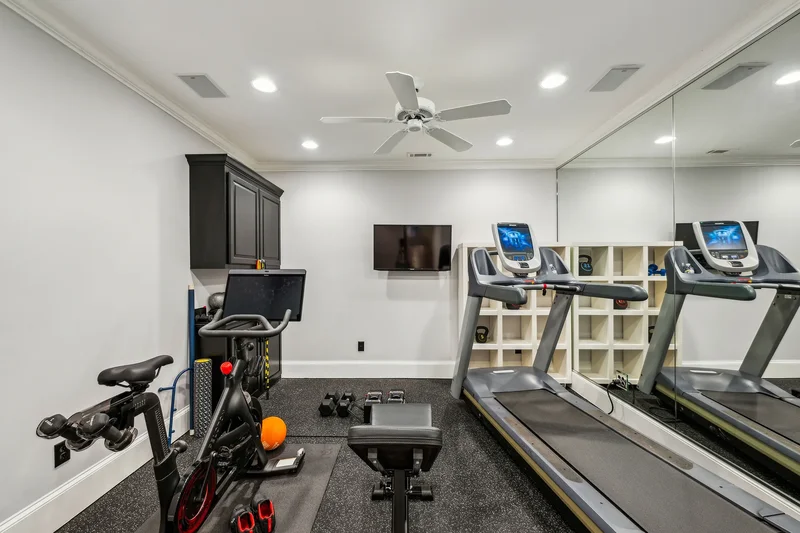 105 Kingston Manor, Atlanta, GA 30342, Atlanta, Georgia, United States. - Photo 48