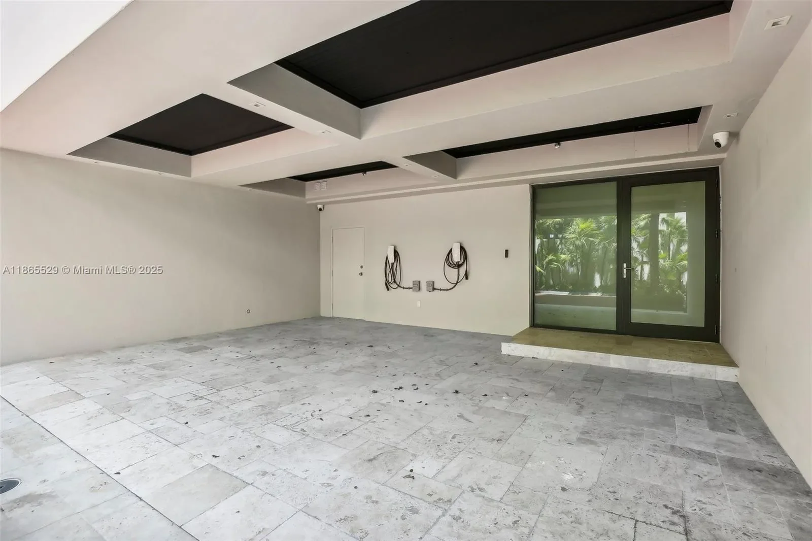 1000 Venetian Way, #TH101, Miami, Florida, United States. - Photo 5